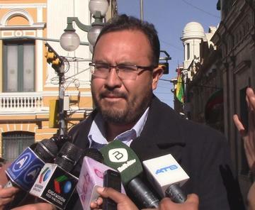 El ministro de Obras Públicas, Milton Claros.