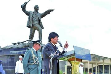 Chile ahoga el crecimiento de  Bolivia con enclaustramiento