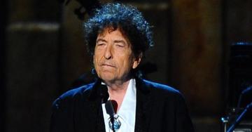 Academia desiste contacto con Bob Dylan por el Nobel
