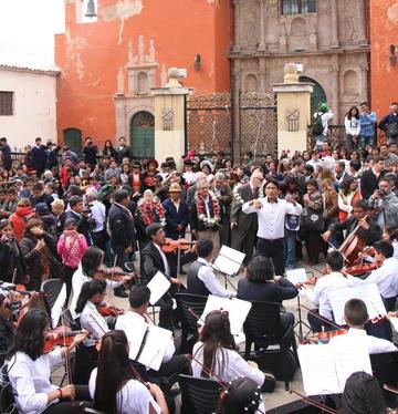 La filarmónica interpretó temas potosinos.
