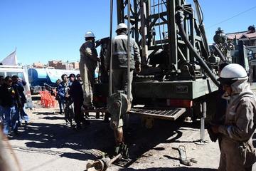 Perforan pozos en las zonas rurales de Potosí