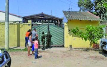 Padre e hija mueren a balazos en un barrio de la ciudad de Santa Cruz