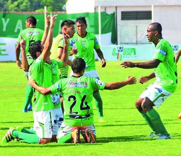 Petrolero buscará imponer su juego ante Blooming 