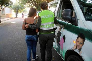 El Alto: rescatan a una menor que creen fue vendida por su padre