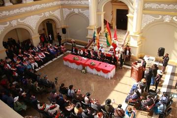La sesión de honor por la gesta libertaria fue en ambientes de la Asamblea Legislativa Departamental.