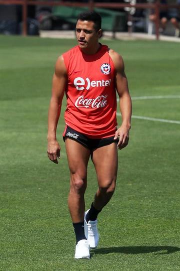 Alexis, Vidal y Puch trabajan aparte en Chile