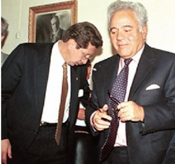 Fiscalía imputa a Goni y Sánchez Berzaín en los casos Focas y ENFE