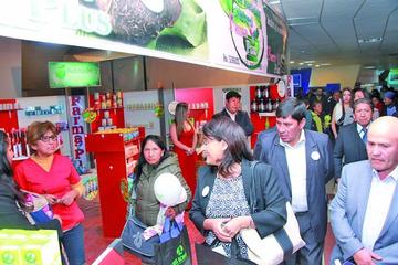 La Feipobol abre puertas con muchas ofertas
