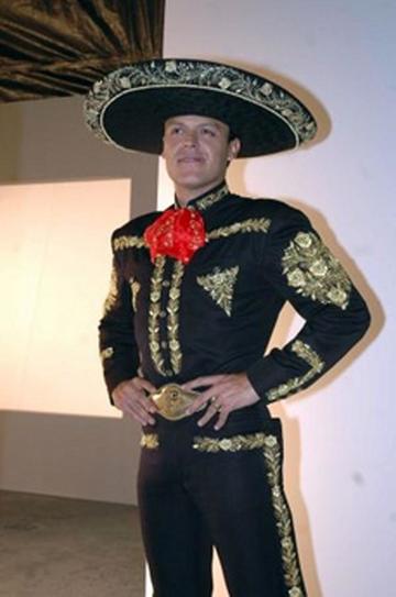 El cantante mexicano llegará a Potosí.