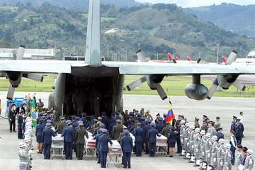 El avión lleva los restos de los jugadores.