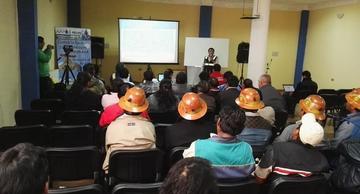 Aapos brindó informe a representantes de organizaciones sobre el agua.