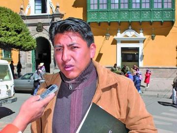 Dirigente cívico considera que sería injusto pagar por el agua