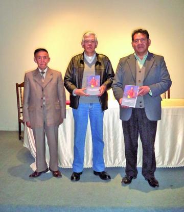 Presentan el libro sobre la independencia y sus héroes