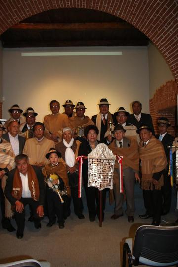 Antiguos y nuevos fraternos participaron en el acto.