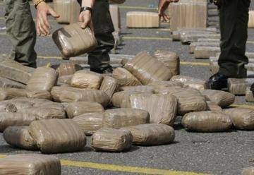 Embarcación con droga es capturada