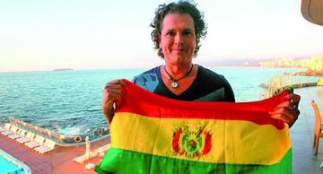 Vives apoya a la causa marítima