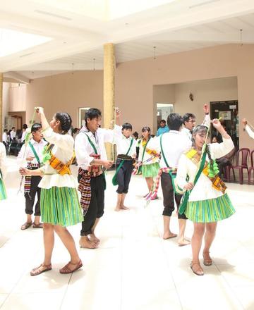 Los bailarines de la Santísima Trinidad vencieron en wachiqui.