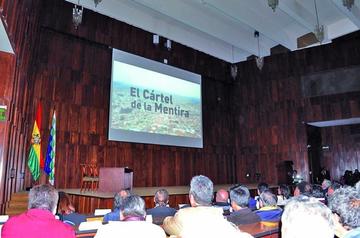 En el rótulo de “cártel de la mentira” están incluidos Página Siete, El Deber, Los Tiempos, ANF y Erbol