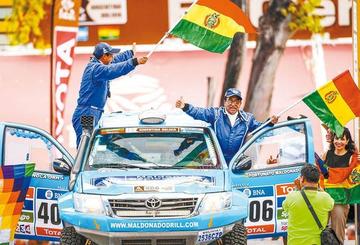 Bolivianos están con el fin de terminar la carrera