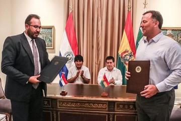 Bolivia y Paraguay acuerdan plan para reforzar el tren Bioceánico