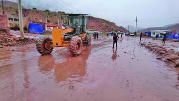 Así quedó la carretera asfaltada en el cruce a Oruro.