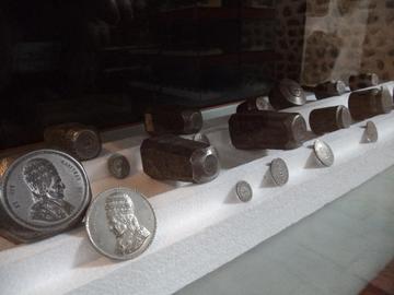 Detalles de las piezas de la colección.