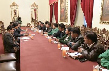 Reunión del presidente Evo Morales con Adepcoca y Cofecay.