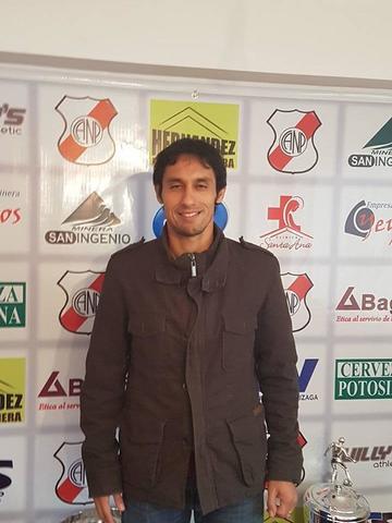 El jugador paraguayo David Mendoza.