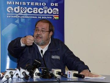 El ministro de Educación, Roberto Aguilar.