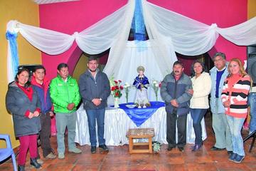 Los actuales y nuevos pasantes.