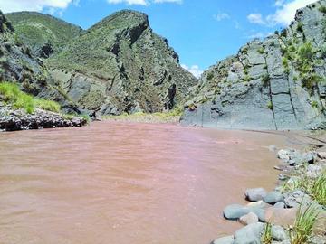 Se inicia el estudio topográfico  para traer agua desde Paranturí 