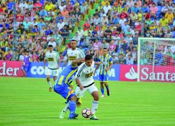Deportivo Táchira recibe al Capiatá paraguayo