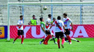 Los rancho guitarras jugaron su primer partido de local fuera de casa.