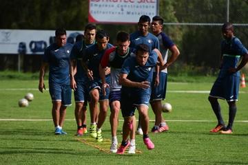 Wilstermann quiere acercarse al líder