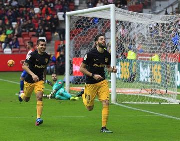 Gameiro le da el triunfo a Atlético
