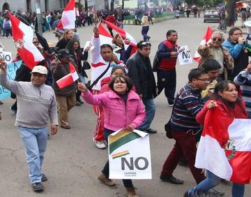El No se manifestaron pacificamente en la Villa Imperial.