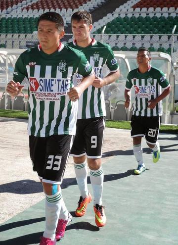El plantel de Atlético Bermejo.