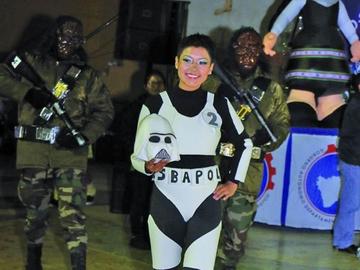 El Corso de Plata  tiene a su reina