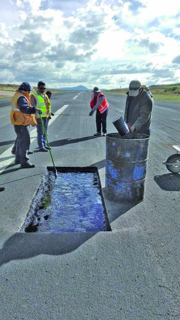 Gobernación concluye trabajo de las fisuras en el aeropuerto