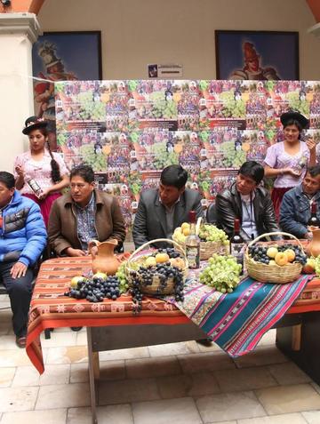 Cotagaita organiza la feria frutícola y fiesta folclórica