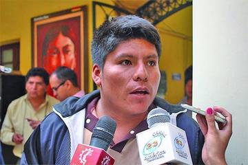 Dirigente admite que hay coca que se desvía a la actividad ilícita
