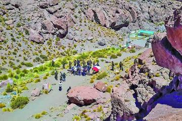 Los potosinos durante una visita a la zona de la frontera con Chile.