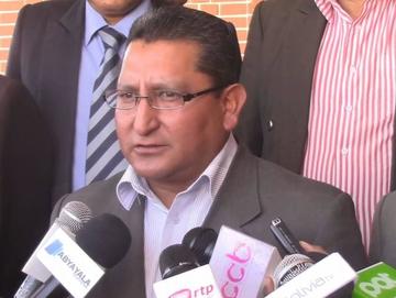 El dirigente Ismael Fernández, dijo que están en estado de emergencia.