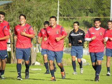 Melgar espera un triunfo ante Emelec 