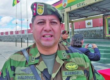 Ejército cumplirán hoy la marcha de la "marea azul"