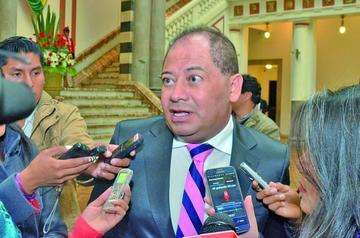 Ministerio de Gobierno descubre una red de corrupción en Dircabi