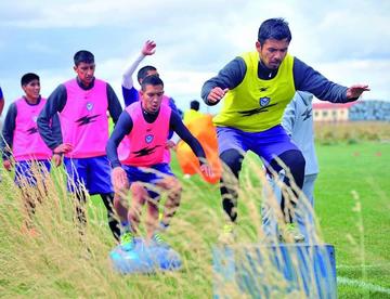 Santos centran su trabajo en Nacional Potosí