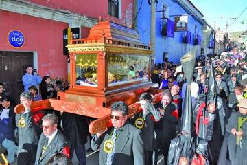 En estas fechas, la población potosina se sumerge en la religiosidad.