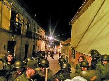 Los interculturales salieron huyendo de los ambientes de la COD.