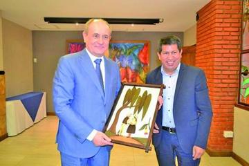 Bolivia y Rusia estudian crear 2 firmas mixtas de hidrocarburos